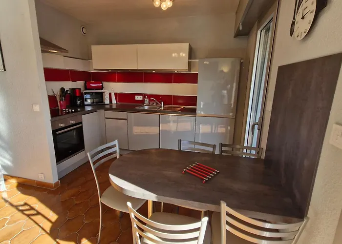 Climatise Avec Parking, Proche Centre - Fr-1-780-60 Apartment Sainte-Maxime