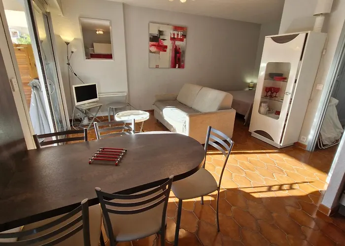 Climatise Avec Parking, Proche Centre - Fr-1-780-60 Διαμέρισμα *